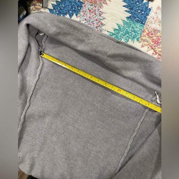 Babaton Grey Knit Cardigan 100% Italian Merino Wool XXS Aritzia - Picture 6 of 7